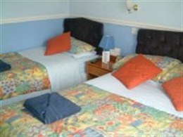Double Ensuite - Ground Floor (Single Occupancy)- breakfast included Edgcumbe Guest House