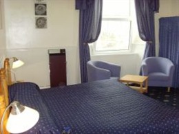 Double Room - Shared Bathroom Jewells Guest Accommodation